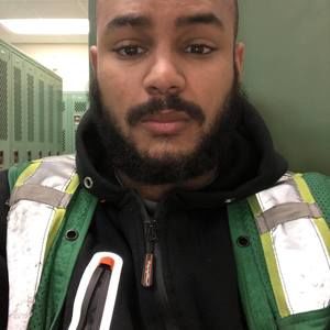 Meet your Posher, Justin